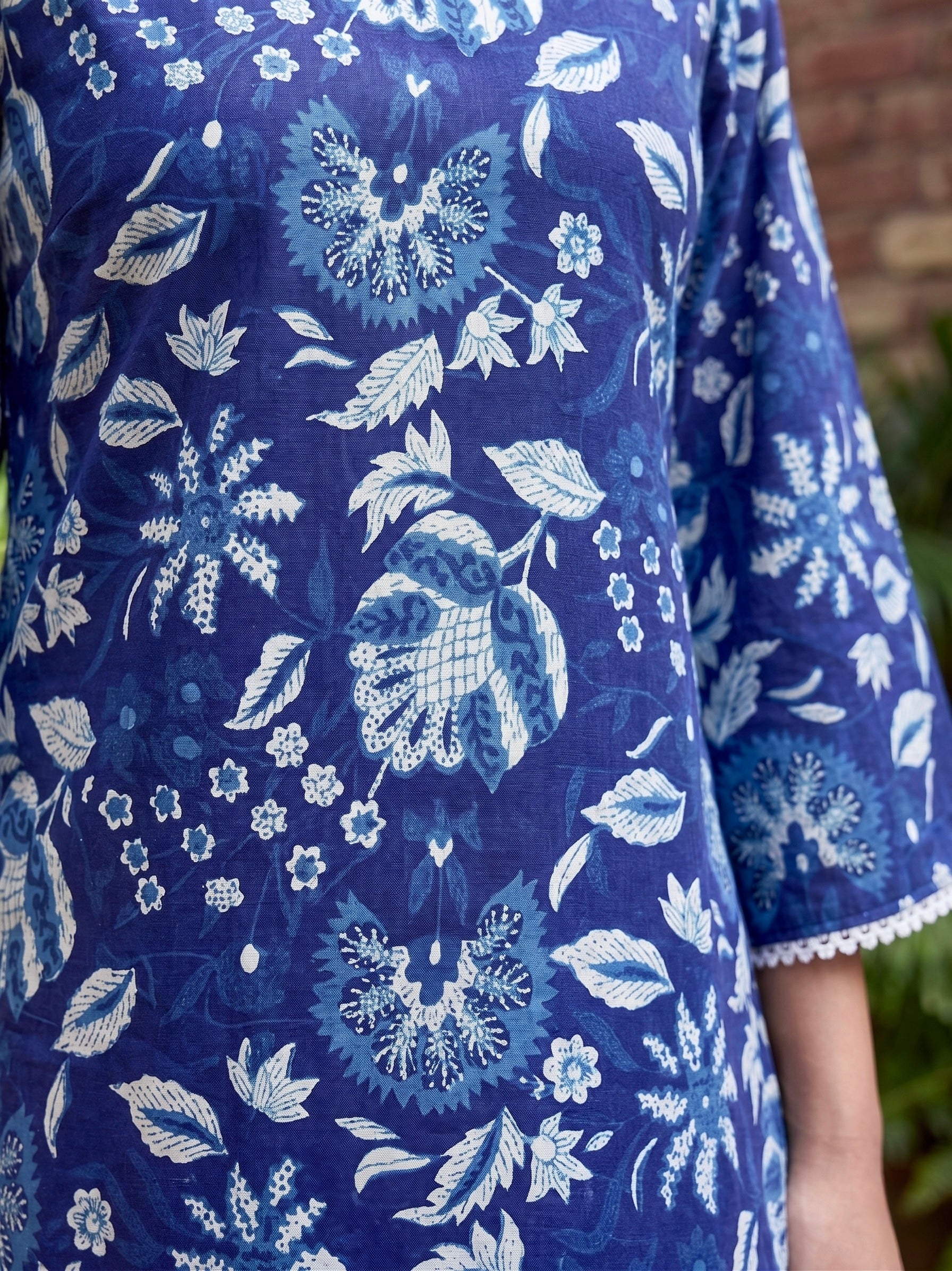 Midnight Bloom: Indigo Floral Cotton Short Kurti